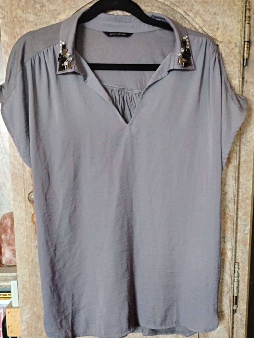 Banana Republic Light Gray Embellished-Collar Short-Sleeve Tunic- Med Loose Fit
